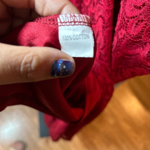 Red Lace Vneck Gown - Picture 5 of 8